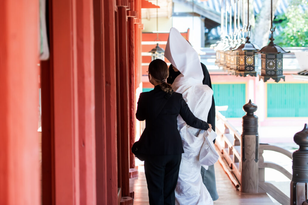 石上神宮挙式：色打掛に込めた想いとともに 写真