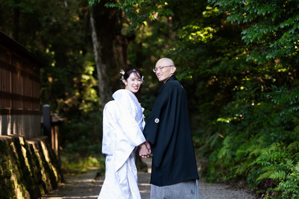 石上神宮挙式：色打掛に込めた想いとともに 写真