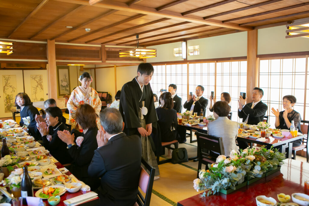 大神神社：柔らかい光に包まれたオリジナル結婚式 写真