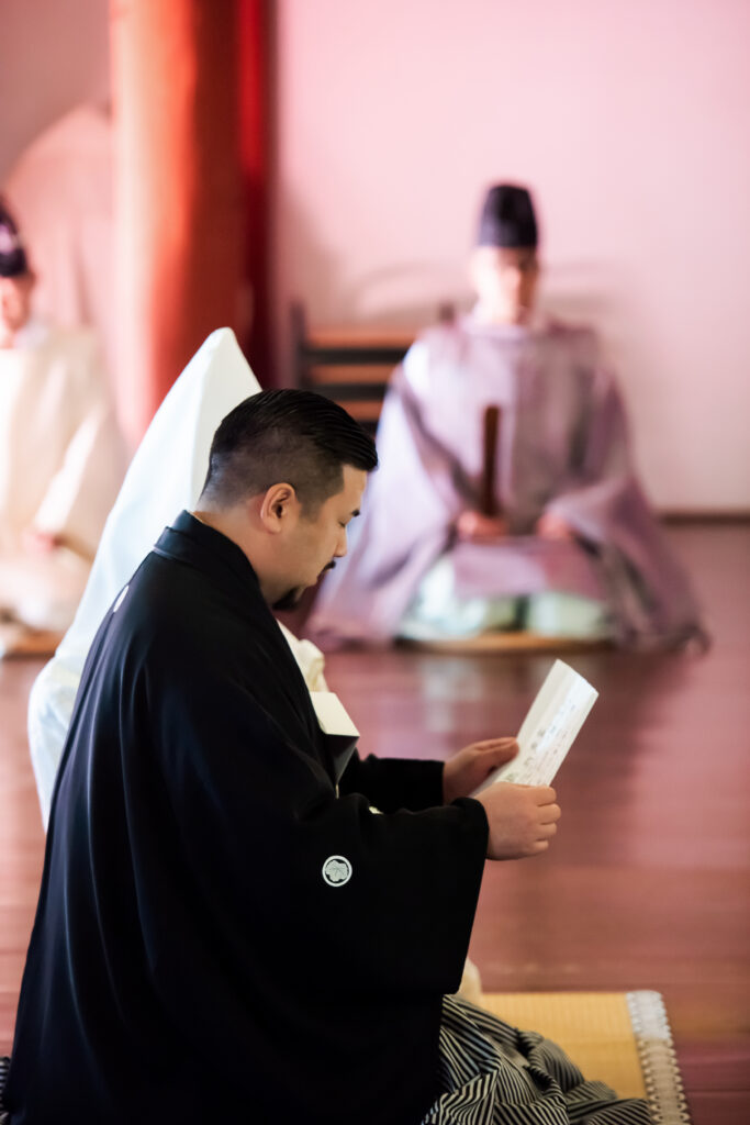 石上神宮：白無垢が映える秋の神社婚 写真
