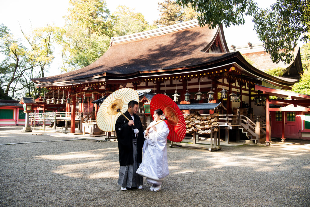 石上神宮：白無垢が映える秋の神社婚 写真