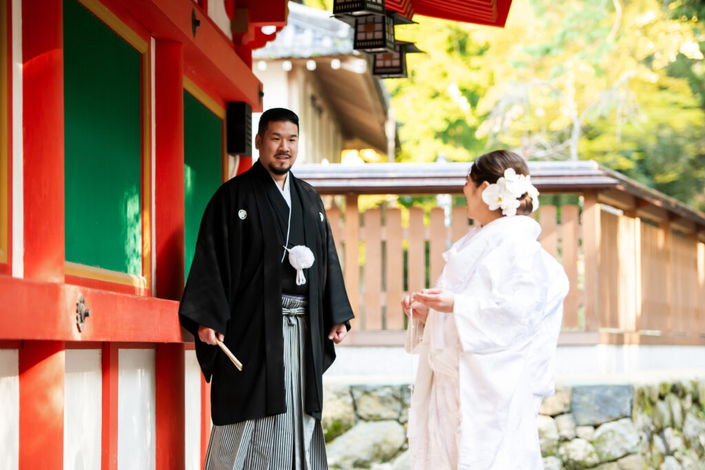 石上神宮：白無垢が映える秋の神社婚 写真