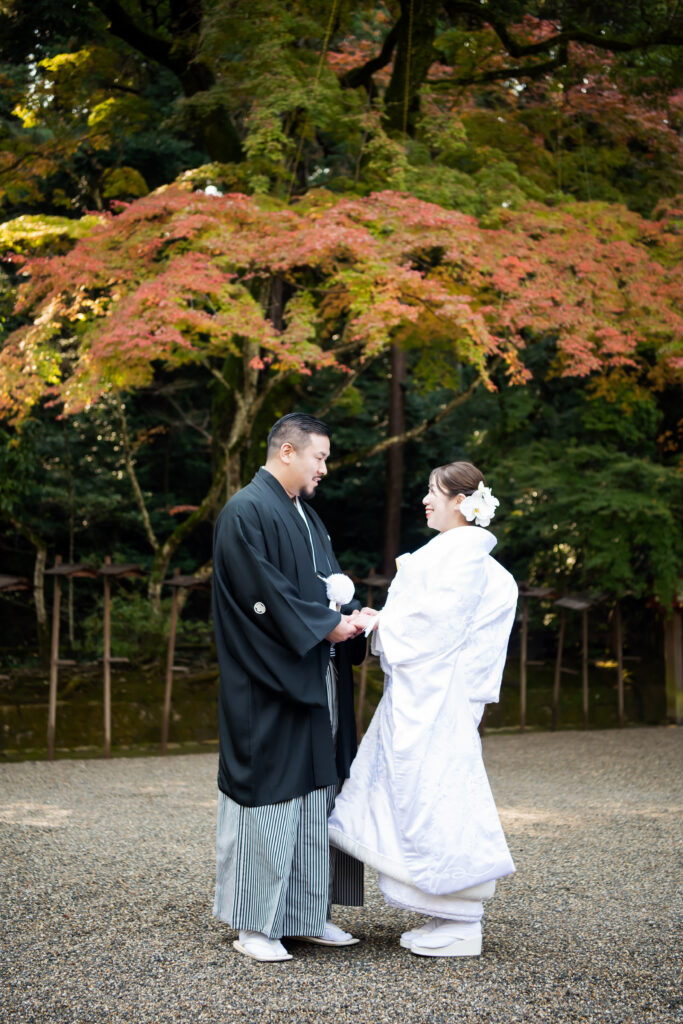 石上神宮：白無垢が映える秋の神社婚 写真